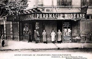 ORAN - BOULEVARD MARECHAL JOFFRE - D ORAN ET ANGLE  SEBASTOPOL - PHARMACIE MODERNE